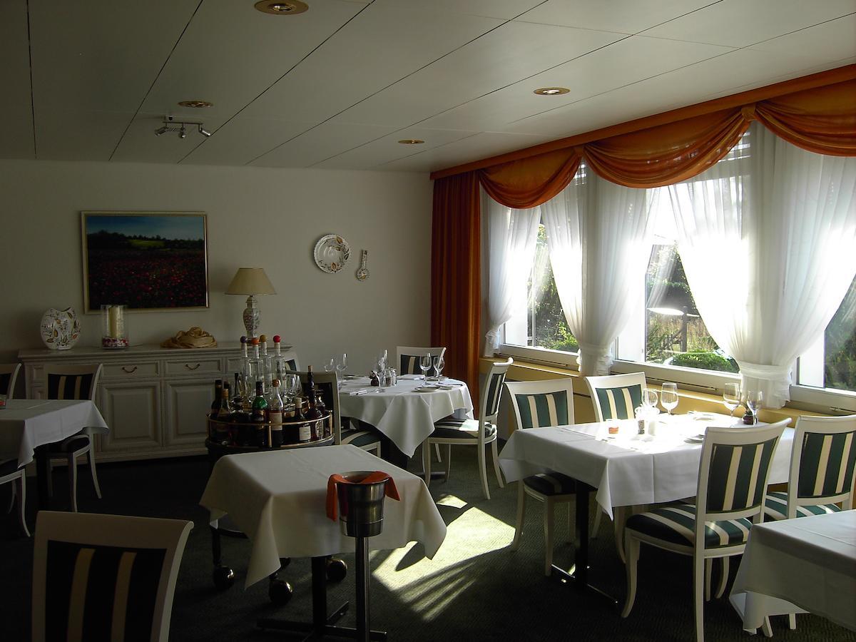 Hotel Restaurant Klosterli Pieterlen Extérieur photo