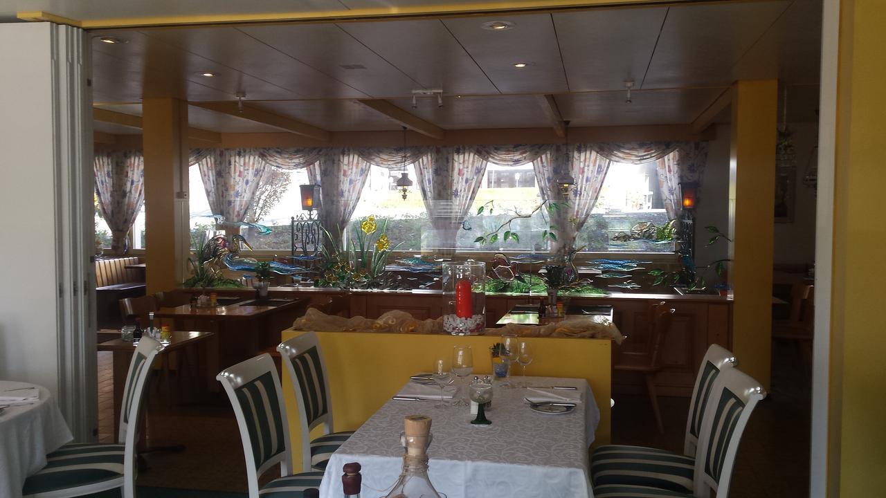 Hotel Restaurant Klosterli Pieterlen Extérieur photo